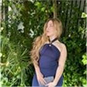 Soy estudiante, finalizé Bachillerato de humanidades y ciencias sociales. Tengo un año de experiencia.