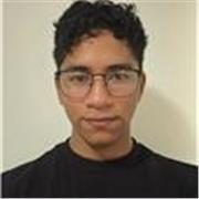 Profesor con certificado C1 de inglés de la Escuela Oficial de Idiomas con más de dos años de experiencia.