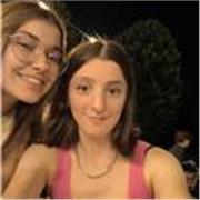 Studentessa universitaria, aiuto compiti e aiuto nello studio di materie come inglese, francese, italiano e altro ancora