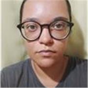 Tenho 29 anos, sou professora de História da Rede Estadual de São Paulo, foco, respeito, disciplina são três capacidades socioemocionais que me definem e que passo para meus alunos