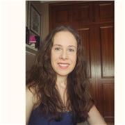 Apasionada de la enseñanza, doy clases personalizadas de inglés tanto a niños como adultos.