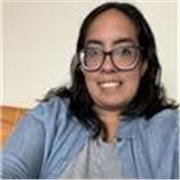 Egresada de Lingüística y Literatura con inglés avanzado