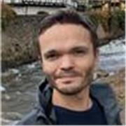 Doctorant en Histoire à l'Université de Strasbourg, diplômé en histoire et sciences politiques.