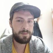 Profesor de apoyo, que se encuentra terminando el grado de Ingeniería Informática y tiene un ciclo superior en mecánica naval