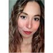 Sono Carla, pedagogista. Offro percorsi pratici per migliorare metodo, motivazione e autonomia
