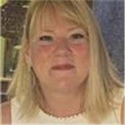 Profesora titulada de francés, español para extranjeros, inglés.