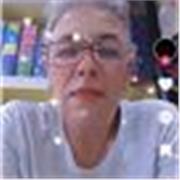 Maestra cubana, Licenciada en Español y Literatura y Periodismo, con experiencia en Secundaria, Preparatoria y Universidad