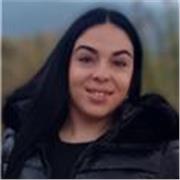 Soy una persona atenta tengo experiencia con niños me gusta apoyarlos en su aprendizaje y hacerlo más ameno