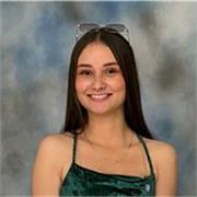 Docente de ciencias sociales, con experiencia en bachillerato de sexto a once