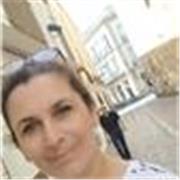 Docente de Inglés con más de 20 años de experiencia dando clases a niños, adolecentes y adultos. 