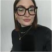 Dottoressa in Psicologia e collaboratrice a contratto presso la FAO, offre lezioni di inglese fino al livello C1