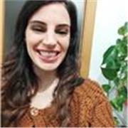 Laureata in lingue moderne, sono disponibile per lezioni di inglese ed italiano a tutti i livelli. Esperienza e professionalità sono garantite