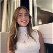 He acabado la eso, ahora curso bachillerato. Siempre he ayudado a niños de primaria y la eso con matemáticas, física y tecnología.