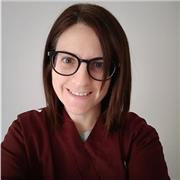 Aiuto compiti elementari medie e superiori in matematica ed inglese. L'obbiettivo è insegnare un metodo di studio efficace