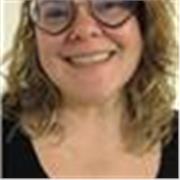 Native English speaker in Duisburg with career in broadcasting and journalism, degrees in English and French. Lessons for all ages
