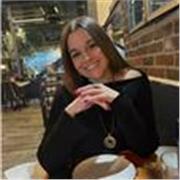 Profesora de Educación Primaria, imparto lengua, matemáticas, inglés, sociales y naturales. Con años de experiencia dando clases.