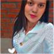 Mi nombre es Tatiana Lozano, soy licenciada en educación infantil y cuento con 3 años de experiencia trabajando con niños