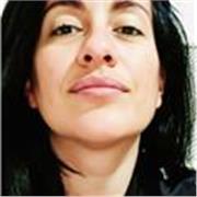 Soy historiadora del Arte con estudios de maestria y doctorado en Artes y cultura visual. Me caracterizo por ser muy creativa y di