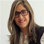 Soy docente desde que empece mi carrera, me apasiona enseñar y compartir conocimientos