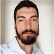Studente laureando impartisce lezioni di Storia