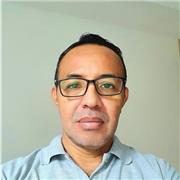 Profesor de dibujo y pintura, clases a todas las edades