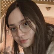 Profesora de biología, actualmente estudiando el grado en la UCM. Puedo enseñar, empatizando con la perspectiva del alumno