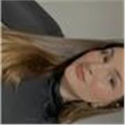 Graduada en Estudios Ingleses, con experiencia en academia de inglés. He trabajado grupos de diversas edades y niveles