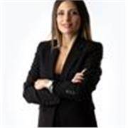 Salve! Sono disponibile per aiutarti i ambito orientamento professionale, risorse umane, lingue e aiuto compiti!