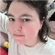 Prof à domicile et en ligne donne des cours.