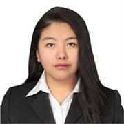 Graduada em Comunicação e Línguas, especialista em Inglês como Língua Estrangeira