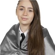 Soy estudiante de enfermería con hermanos y familiares menores a quien he ayudado en su día a día con las actividades del colegio