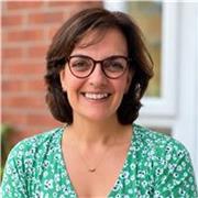 Profesora de apoyo en inglés y francés como lengua extranjera para niños. Profesora de español lengua extranjera