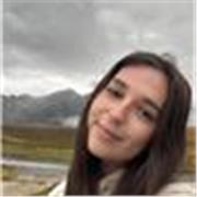 Española nativa con ganas de enseñar español a cualquier persona. 