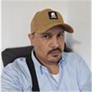 Hola soy malcolm 41años de Colombia actualmente vivo en Alemania y me encantaría poder enseñarte español y compartir experiencias