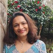 Confidence and communication coach and mentor for students aged 18+ to help develop your potential, confidence and communication