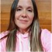 Maestra Bilingüe con experiencia en preescolar y primaria baja. Especialista en proceso de lectura, escritura y matemáticas