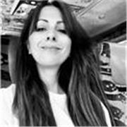 Impartisco lezioni di italiano agli studenti di tutti gli ordini e gradi, compresi gli stranieri