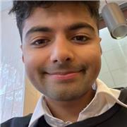 I offer private lessons that are carefully tailored to each student’s level and learning style.