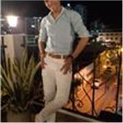 Estudiante de ingeniería con amplios conocimientos en matemáticas y ciencias exactas dispuesto a enseñar de la mejor manera