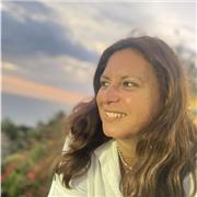 Docente di ruolo impartisce lezioni di Storia filosofia e Italiano