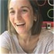 Maestra de Primaria con experiencia. Clases online personalizadas para reforzar asignaturas y mejorar hábitos de estudio.