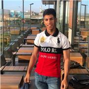 Professeur particulier donne cours soutient de la matière mathématiques aux élèves