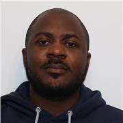 Pédagogue à l’écoute, je crée un environnement inclusif et stimulant pour apprendre