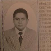 Profesor para estudiantes de ingeniería industrial