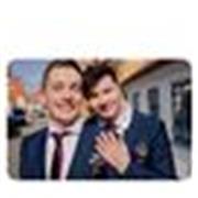 Engländer mit internationaler Herkunft und Erfahrung als Lehrer