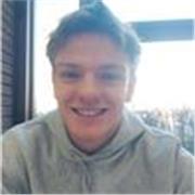 studente di ingengeria matematica impartisce ripetizioni