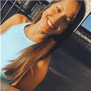 Profesora de infantil y primaria, en continua evolución y con gran ilusión por formar futuros brillantes