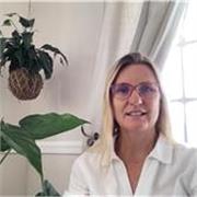 I am an active person who loves the outdoors, with a masters in Psychology. I have built a career as a personal development coach.