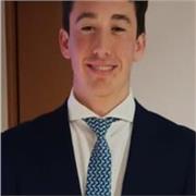 Estudiante de primer curso de Ingeniería de Tecnologías de Telecomunicación