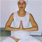 Insegnante certificata KRI offro lezioni di Kundalini Yoga online e in presenza a Roma per ritrovare l'equilibrio tra corpo, mente e spirito